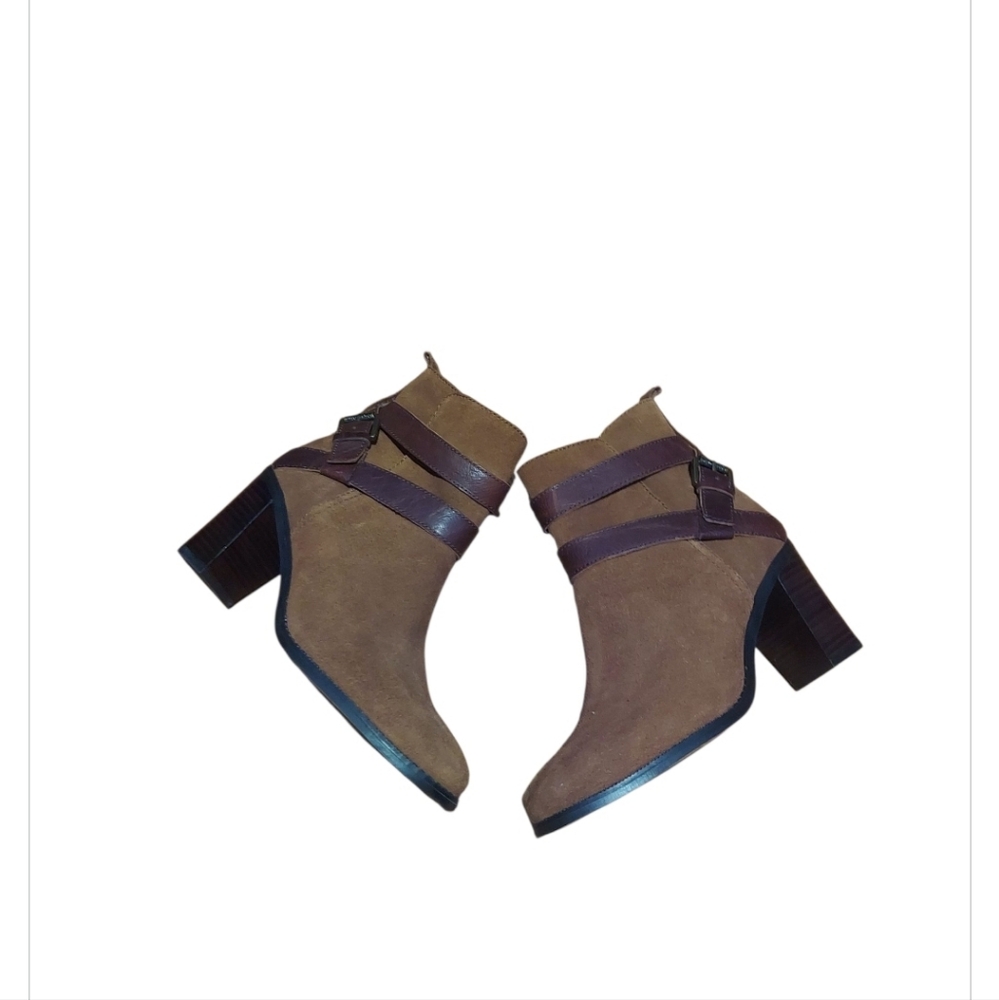 Lauren Ralph Lauren Ankle Boots 7B Brown Tan Belted Booties Western Heritage